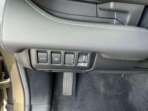 Certified 2025 Subaru Ascent Touring image 20