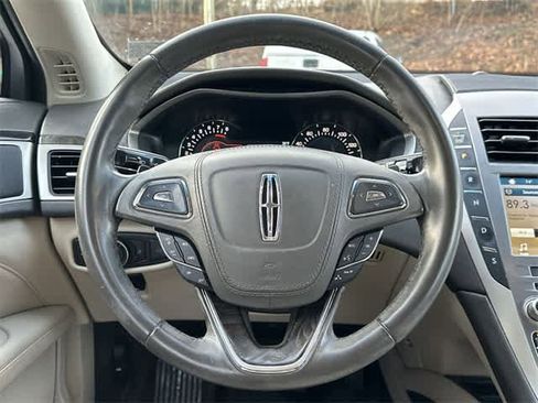 Used 2018 Lincoln MKZ Select w/ Select Plus Package image 7