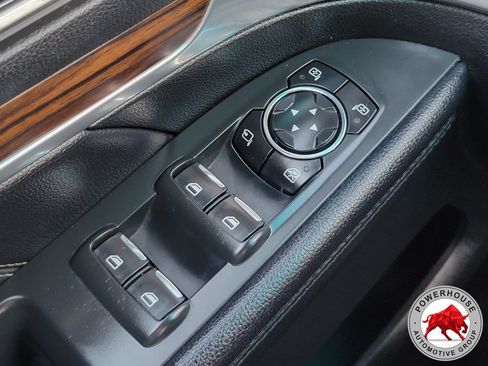 Used 2016 Ford Explorer Limited w/ Equipment Group 301A FWD image 27