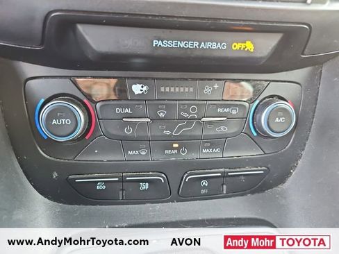 Used 2019 Ford Transit Connect XL image 23