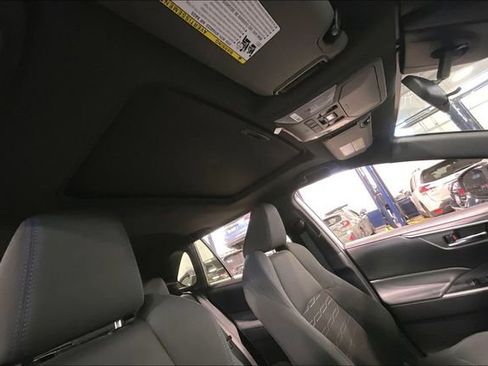 Used 2022 Toyota RAV4 SE image 22