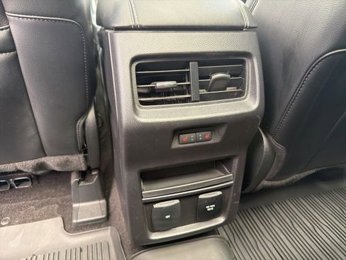 Used 2019 Ford Edge ST w/ Equipment Group 401A AWD/4WD image 34