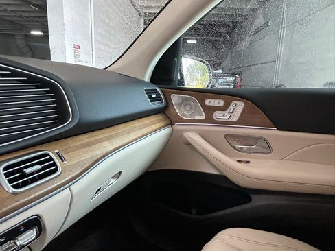 Used 2024 Mercedes-Benz GLE 450 4MATIC image 30