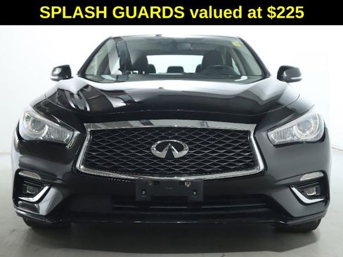 Used 2019 INFINITI Q50 Luxe w/ Essential Package (3.0T Luxe) image 6