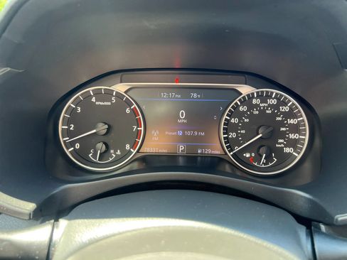 Used 2021 Nissan Altima 2.0 SR FWD image 17