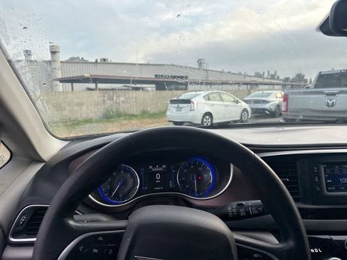 Used 2017 Chrysler Pacifica LX w/ Tire & Wheel Group image 18