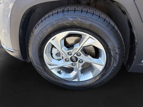 Used 2024 Hyundai Tucson SEL FWD image 11