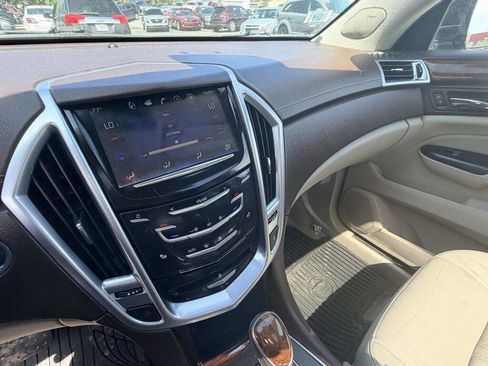 Used 2014 Cadillac SRX Luxury w/ Driver Awareness Package image 12