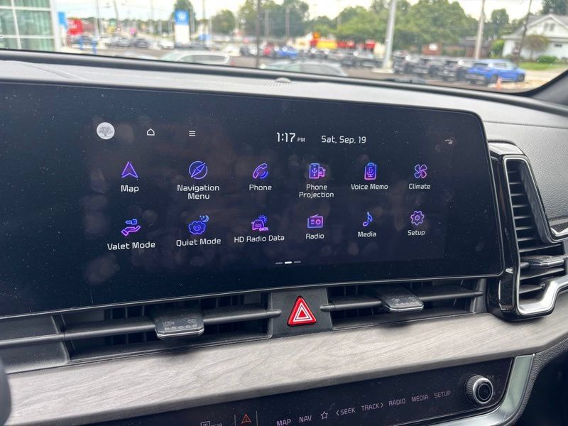 Certified 2023 Kia Sportage X-Pro AWD/4WD image 12