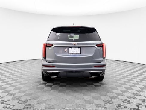 New 2025 Cadillac XT6 Luxury image 6