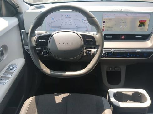 Used 2024 Hyundai Ioniq 5 SEL RWD image 15