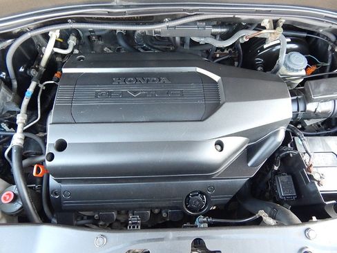 Used 2004 Honda Pilot EX image 24