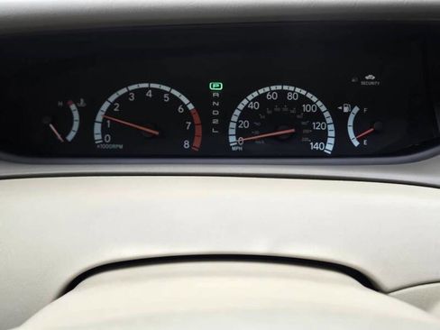 Used 2002 Toyota Avalon XLS image 17