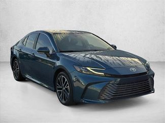 Used 2026 Toyota Camry XLE FWD video 3