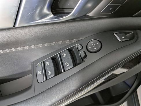 Used 2023 BMW X5 xDrive40i AWD/4WD image 17