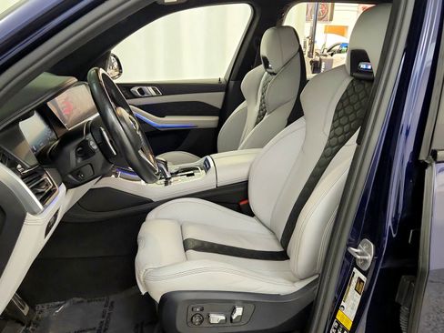 Used 2022 BMW X5 M w/ Competition Package 2 AWD/4WD image 19