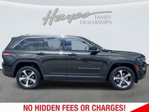 Used 2023 Jeep Grand Cherokee 4WD 4xe image 2