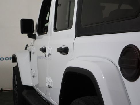 New 2026 Jeep Wrangler Sahara AWD/4WD image 10