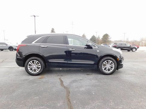Used 2020 Cadillac XT5 Premium Luxury image 2