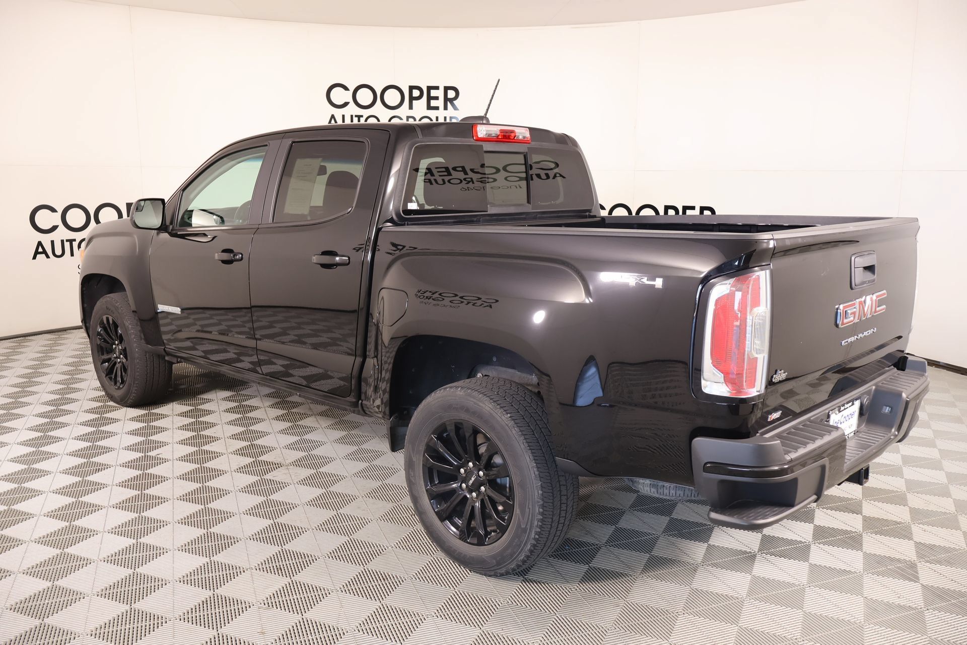 Used 2022 GMC Canyon Elevation w/ Trailering Package AWD/4WD image 21