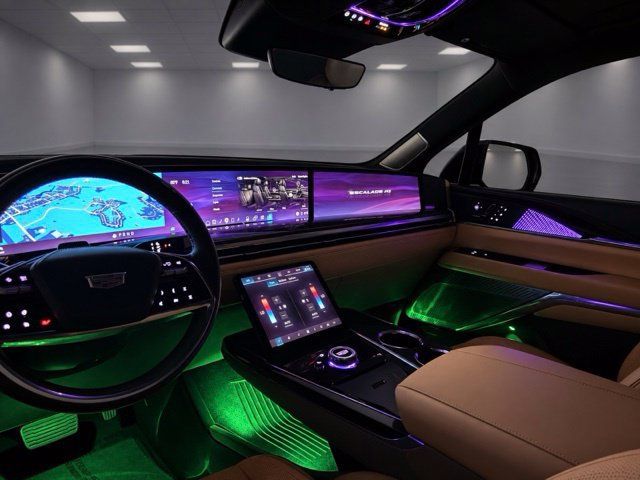 Used 2025 Cadillac Escalade IQ Sport 2 w/ LPO, ONYX Package AWD/4WD image 43