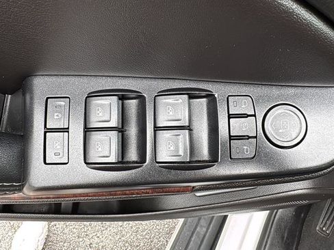 Used 2019 GMC Yukon SLT AWD/4WD image 31