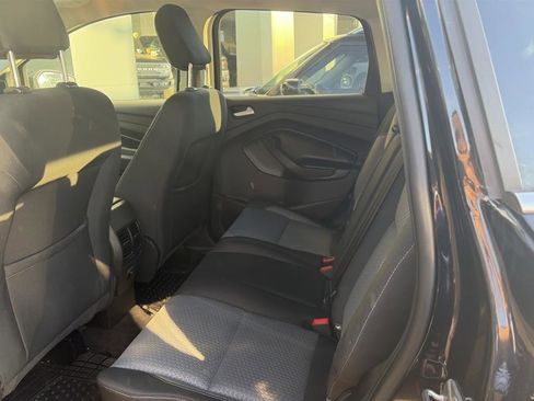 Used 2019 Ford Escape SE FWD image 5