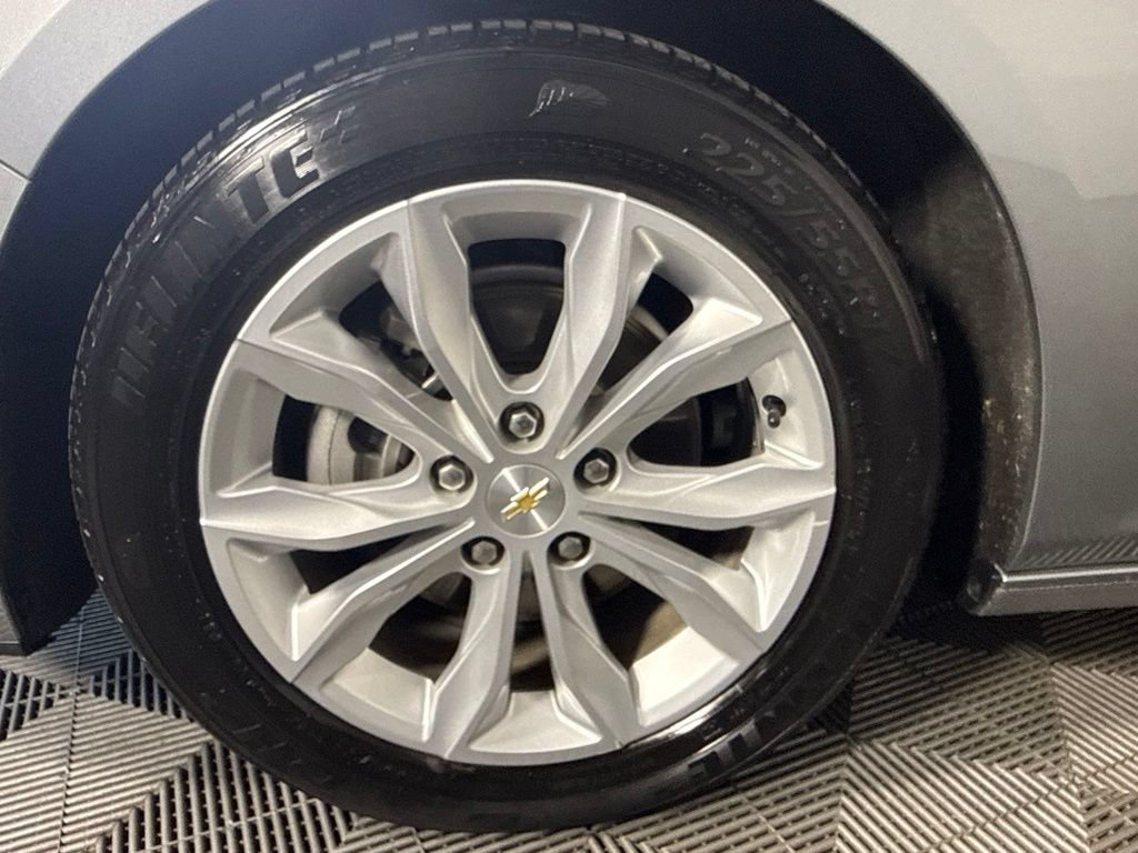 Used 2024 Chevrolet Malibu LT FWD image 12
