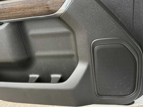 Used 2021 GMC Sierra 1500 SLE image 13