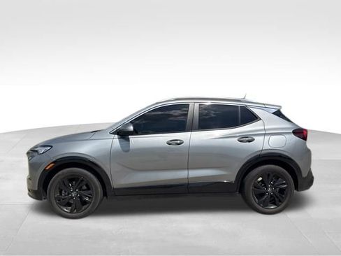 Used 2024 Buick Encore GX Sport Touring FWD image 6