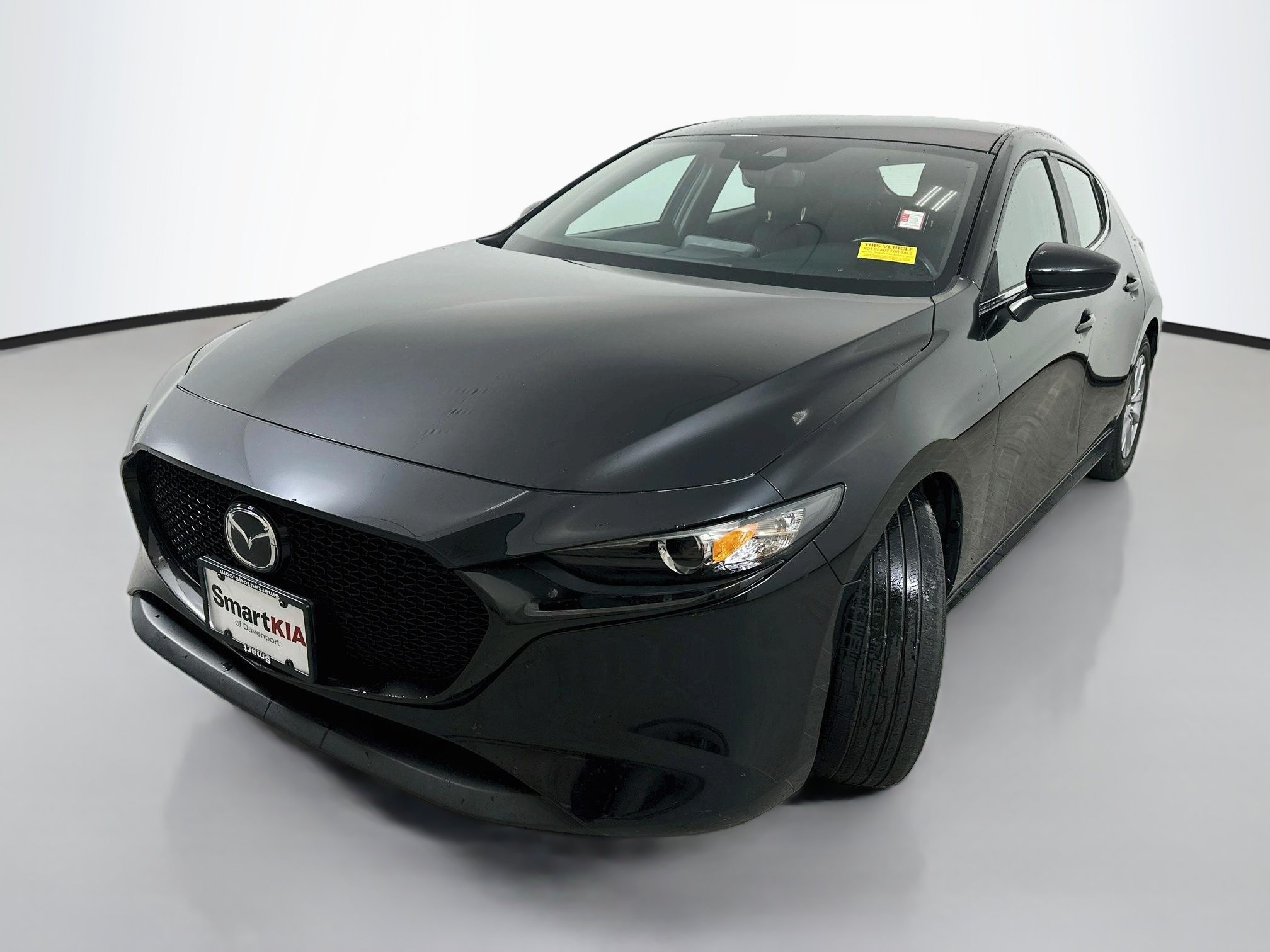 Used 2021 MAZDA MAZDA3 s FWD image 3