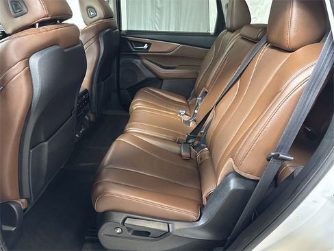 Used 2023 Acura MDX SH-AWD w/ Technology Package image 13