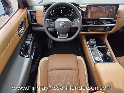 New 2026 Nissan Pathfinder Platinum image 10