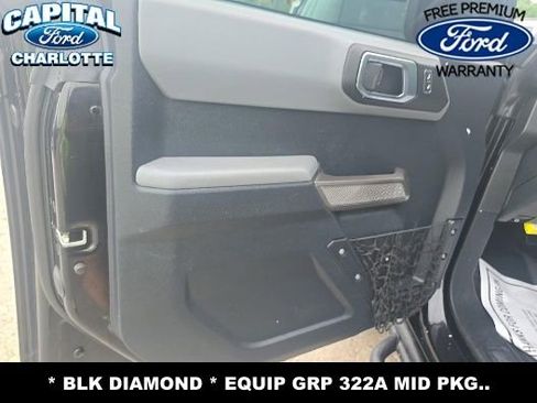 Used 2022 Ford Bronco Black Diamond AWD/4WD image 11