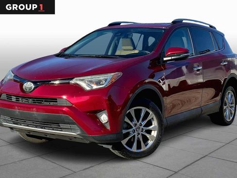 Used 2018 Toyota RAV4 Limited image 1