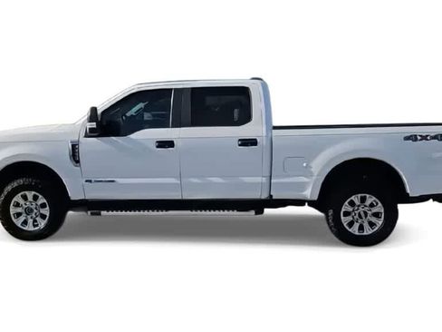 Used 2020 Ford F250 XL w/ STX Appearance Package image 5