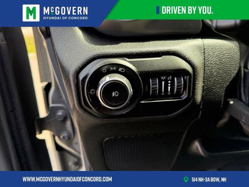 Used 2021 Jeep Wrangler Unlimited Sport AWD/4WD image 19