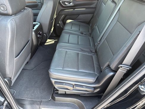 Used 2023 Chevrolet Tahoe High Country w/ Premium Package 2 AWD/4WD image 11