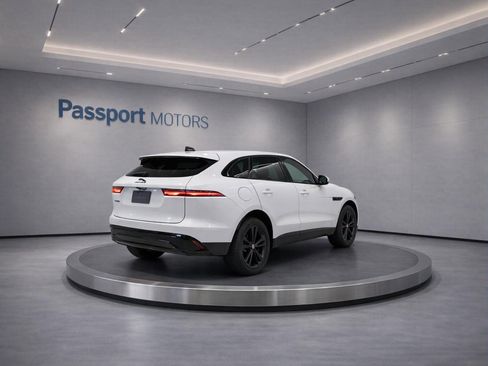 Used 2023 Jaguar F-PACE S AWD/4WD image 6