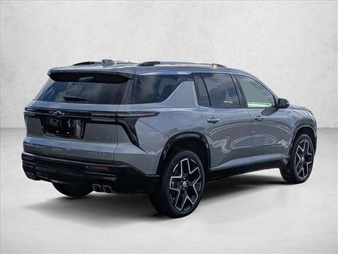 New 2026 Chevrolet Traverse High Country w/ LPO, Floor Liner Package image 2