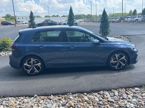 New 2025 Volkswagen GTI SE image 6