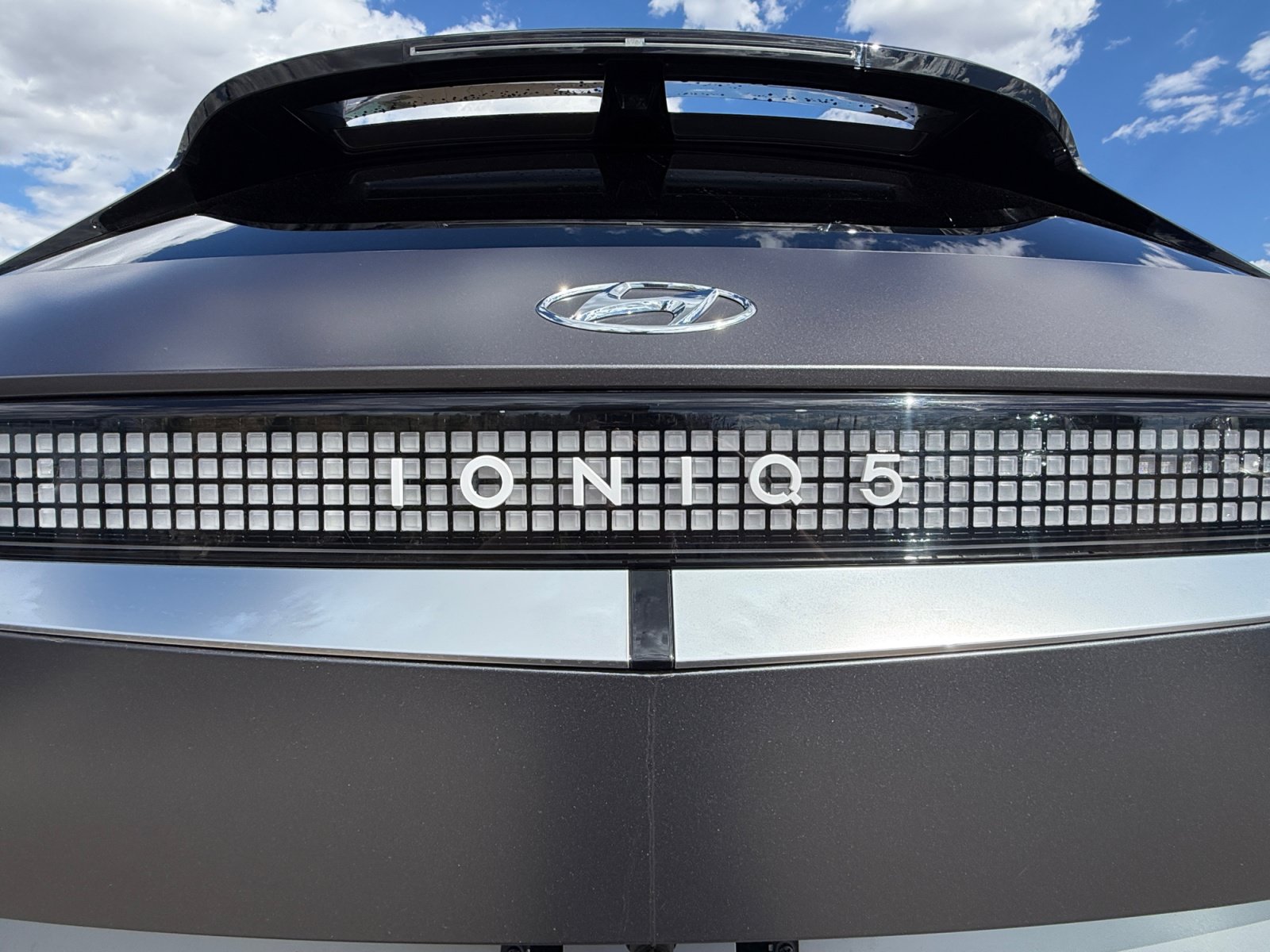 Certified 2024 Hyundai Ioniq 5 Limited AWD/4WD image 23