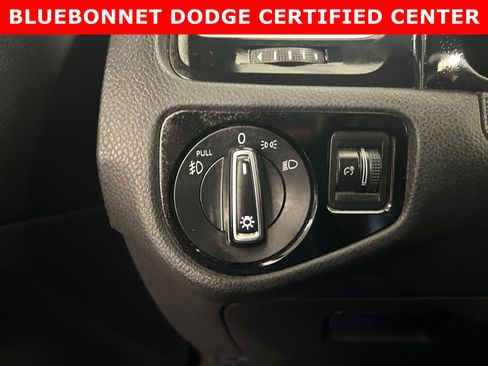 Used 2015 Volkswagen Golf 2-Door FWD image 20