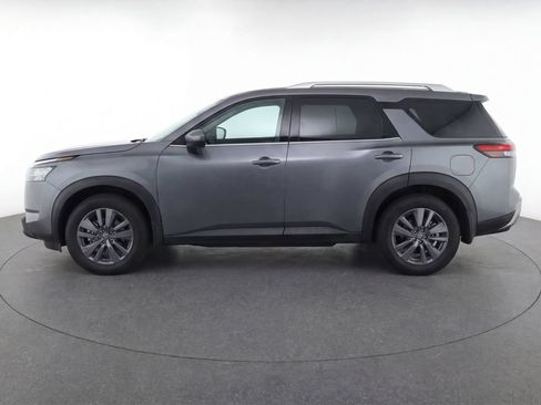Used 2025 Nissan Pathfinder SV FWD image 6
