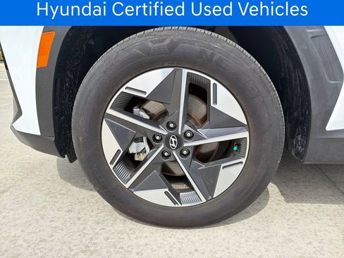 Certified 2025 Hyundai Tucson SEL AWD/4WD image 11