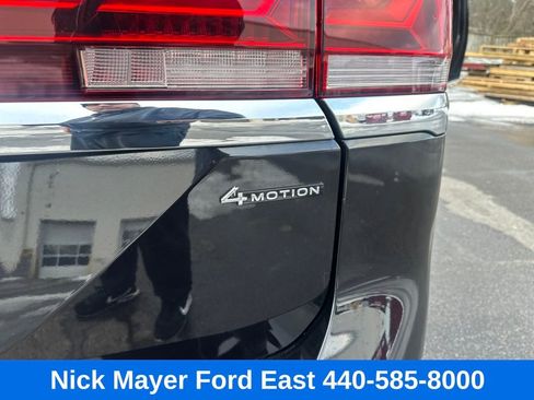 Used 2024 Volkswagen Atlas SE image 16