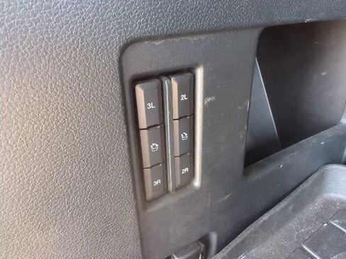 Used 2021 Ford Expedition King Ranch AWD/4WD image 40