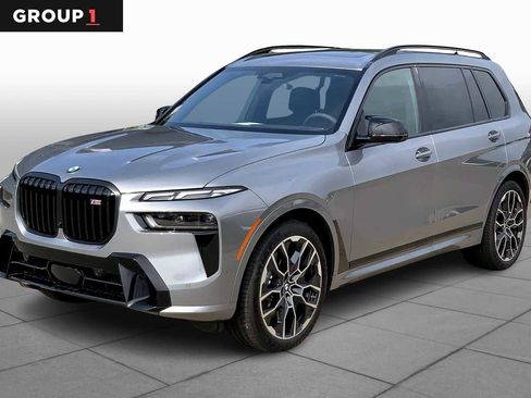 New 2026 BMW X7 M60i image 1