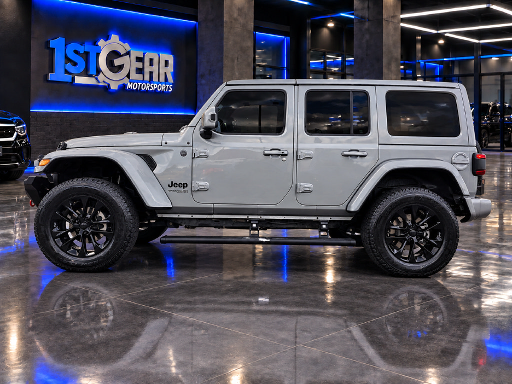 Used 2021 Jeep Wrangler Unlimited Sahara AWD/4WD image 9