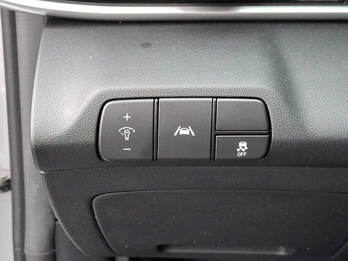 Certified 2023 Hyundai Elantra SEL w/ Convenience Package image 26